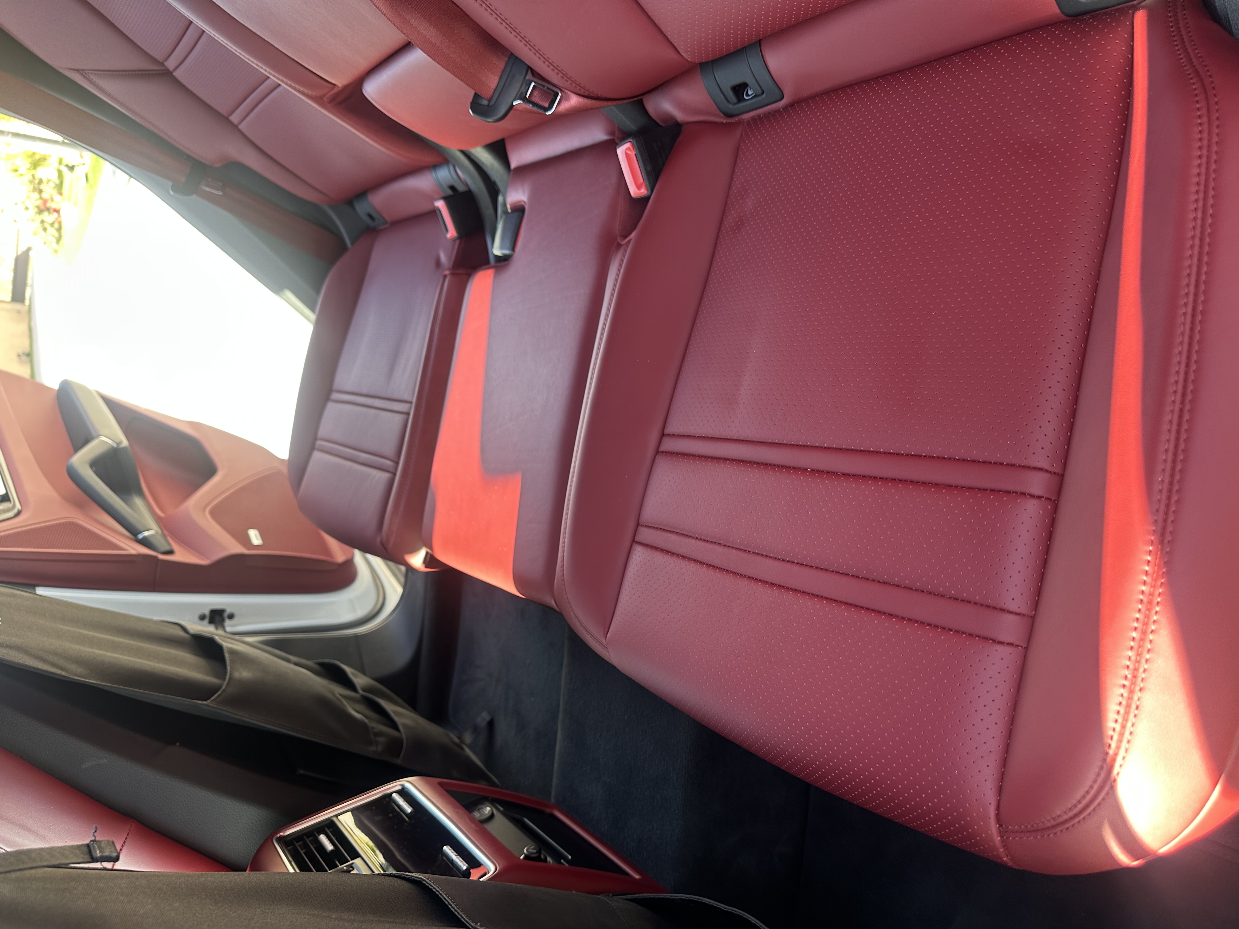 Used 2022 Porsche Cayenne GTS AWD/4WD image 17