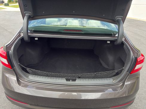 Used 2017 Hyundai Sonata SE FWD image 10