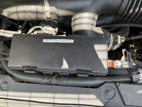 Used 2013 Ford F150 XL w/ HD Payload Pkg RWD image 6