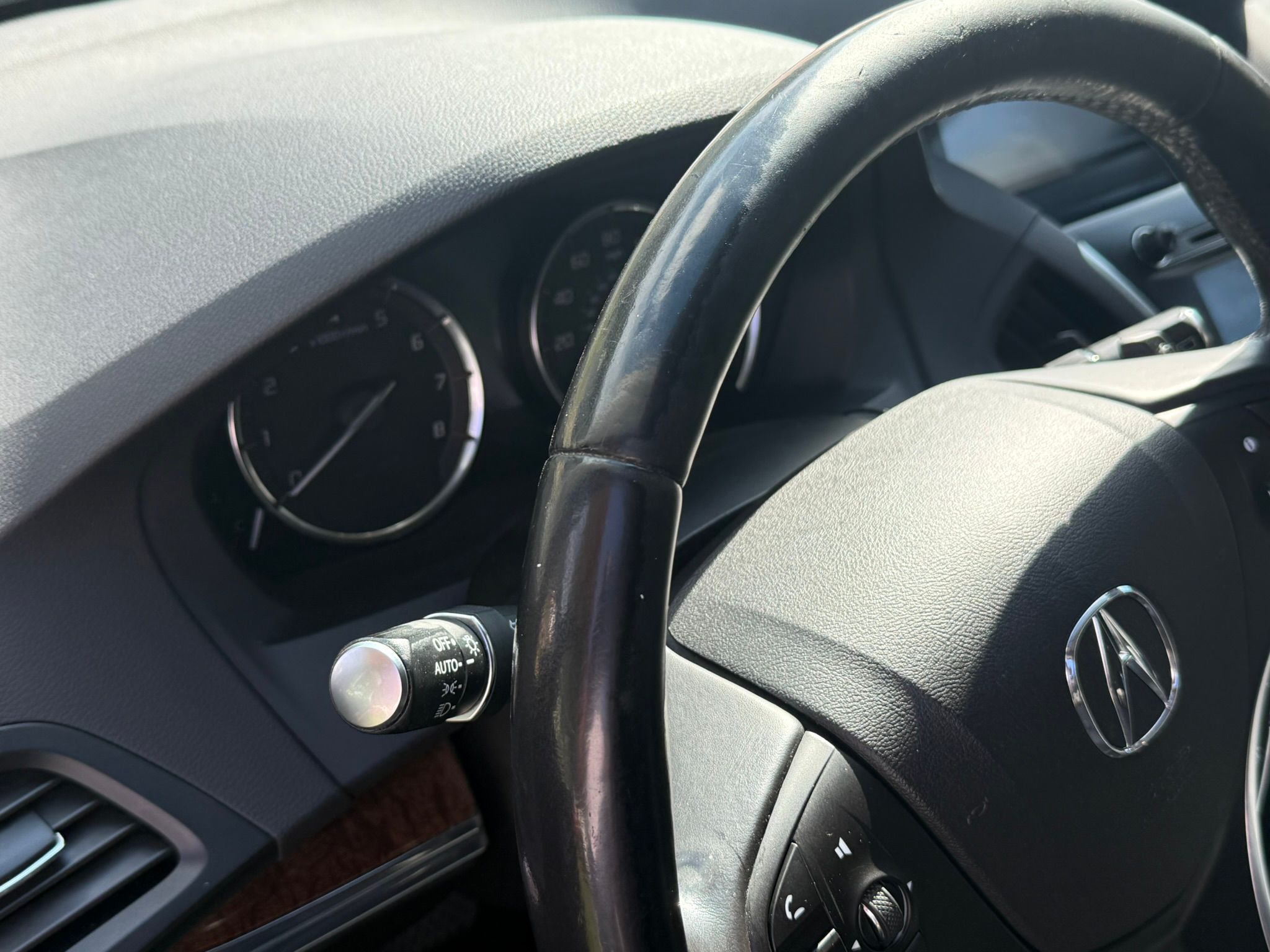 Used 2018 Acura MDX w/ Technology Package AWD/4WD image 22