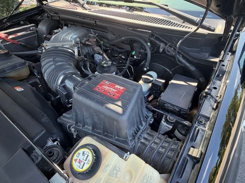 Used 2003 Ford F150 Lightning RWD image 19