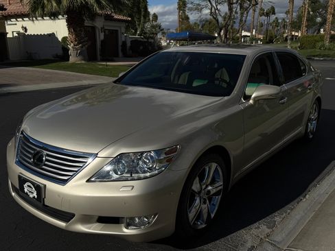 Used 2012 Lexus LS 460 L w/ Luxury Pkg image 1