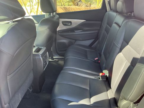 Used 2015 Nissan Murano SL w/ Cargo Package image 21