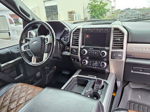 Used 2019 Ford F450 Platinum w/ Platinum Ultimate Package image 11