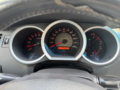 Used 2009 Toyota Tacoma PreRunner image 15