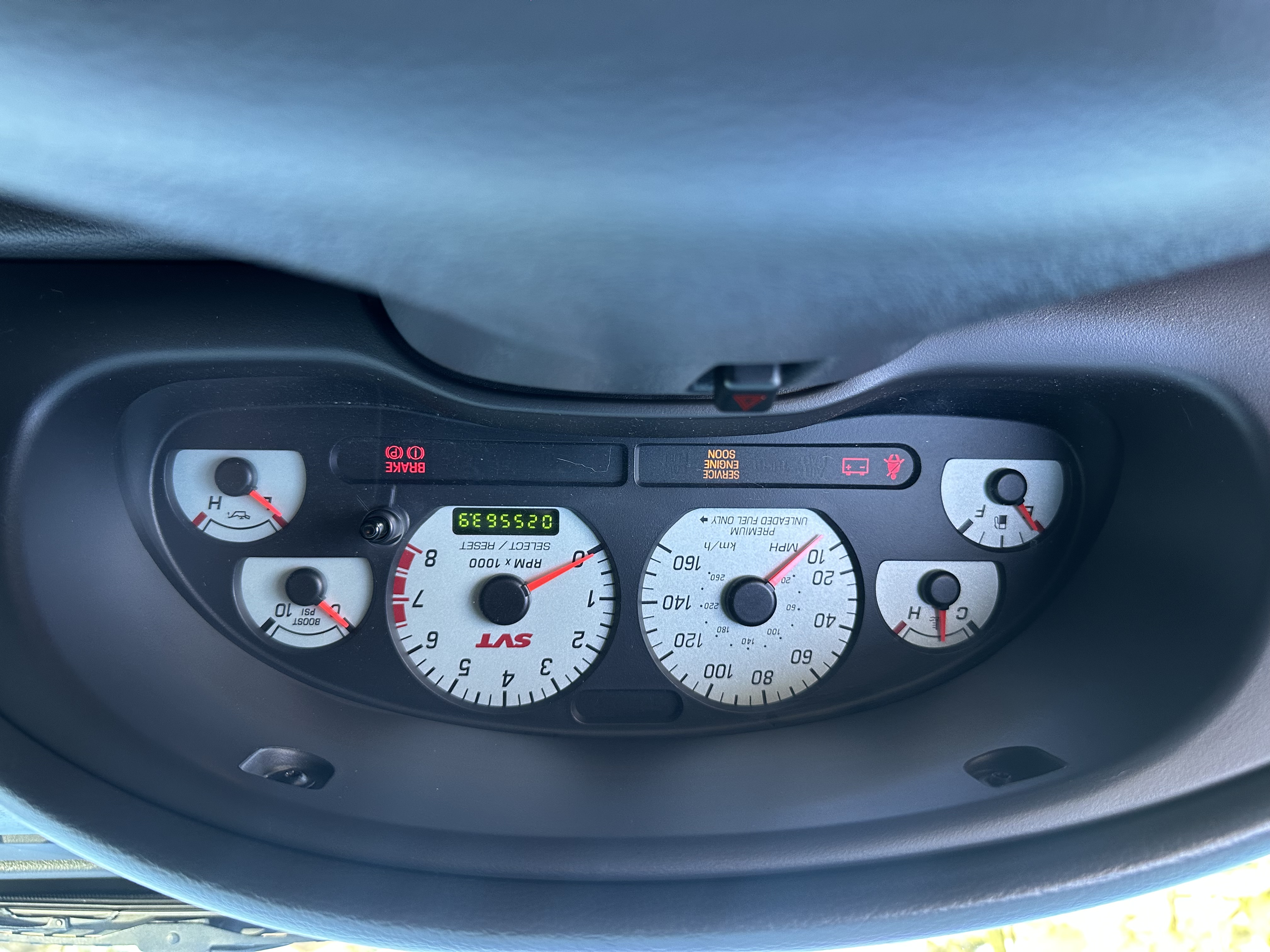 Used 2004 Ford Mustang Cobra RWD image 11