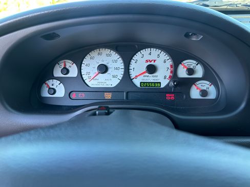Used 2004 Ford Mustang Cobra RWD image 11