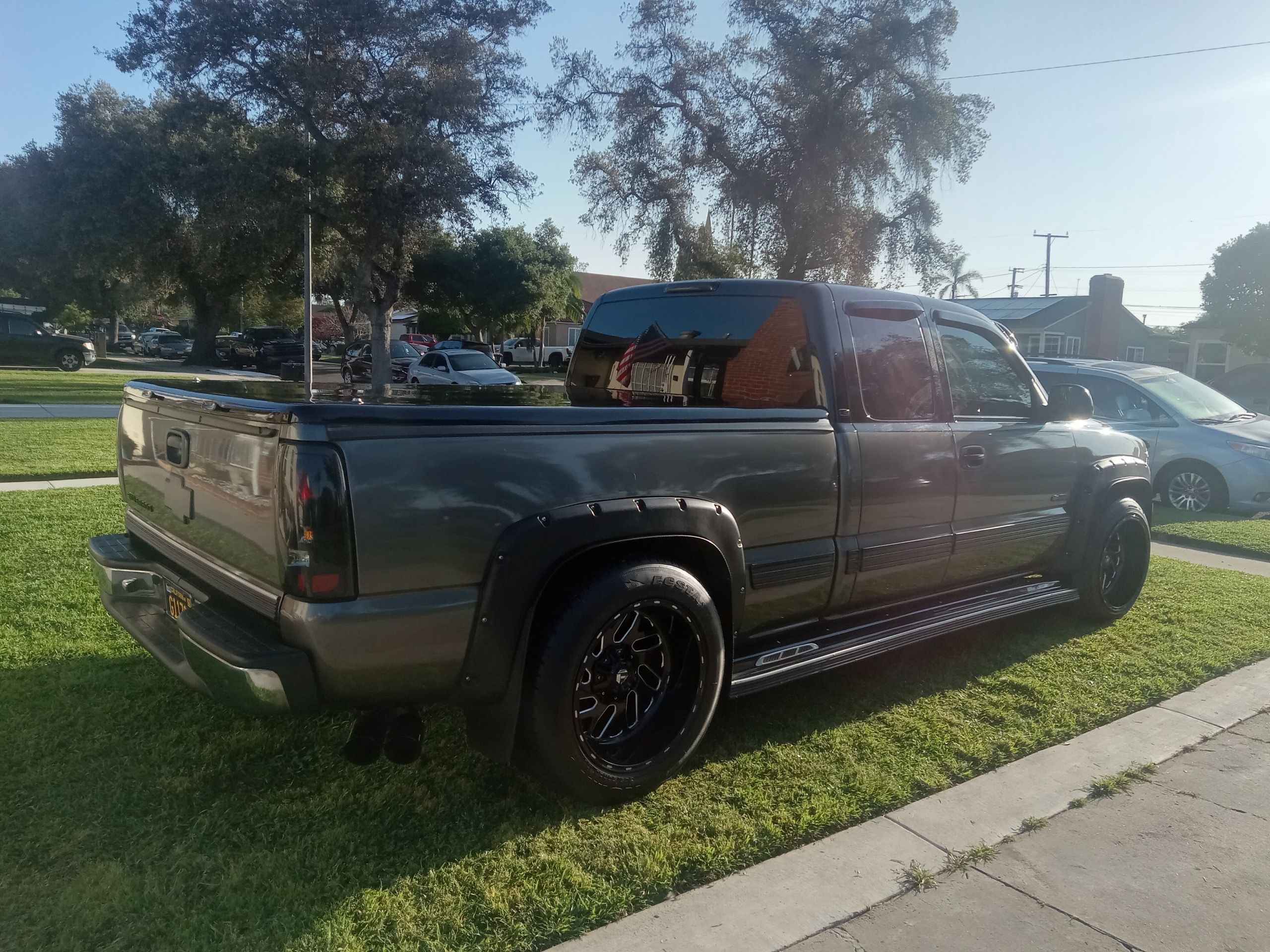 Used 2001 Chevrolet Silverado 1500 LS RWD image 6