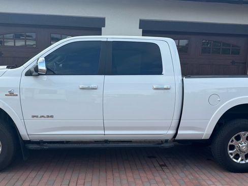 Used 2020 RAM 2500 Laramie AWD/4WD image 2