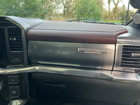 Used 2021 Ford F150 Lariat w/ Equipment Group 502A High image 17