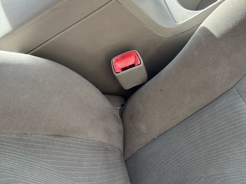 Used 2012 Toyota Corolla LE image 13