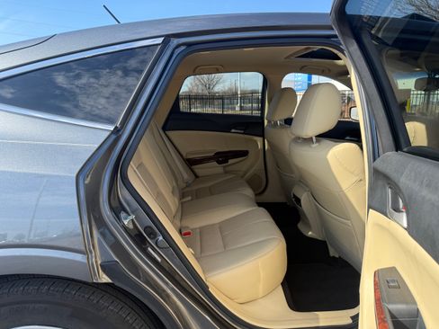 Used 2010 Honda Crosstour EX-L image 6