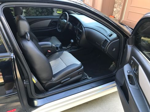 Used 2002 Chevrolet Monte Carlo SS w/ Pace Car Replica Pkg image 19