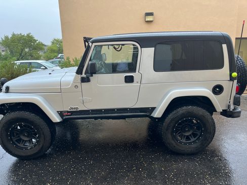 Used 2005 Jeep Wrangler Unlimited image 13