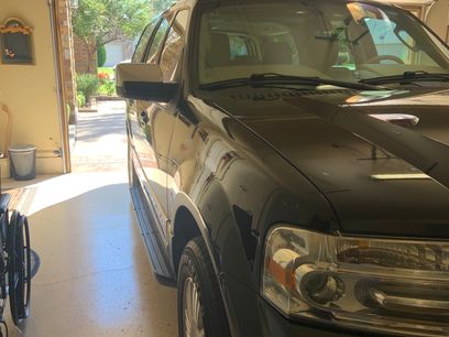 Used 2009 Lincoln Navigator 4WD