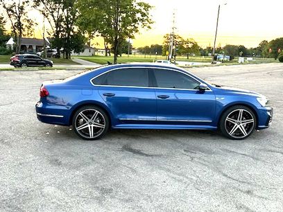 Used 2017 Volkswagen Passat 1.8T R-Line w/ R-Line Lighting Package