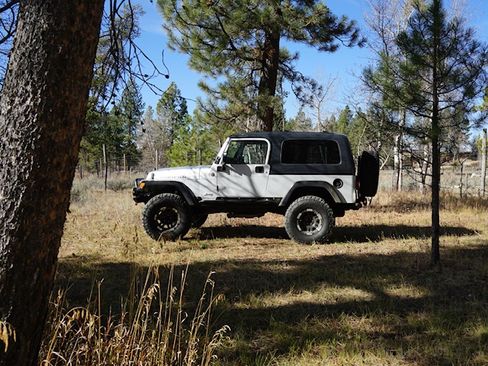 Used 2006 Jeep Wrangler Unlimited Rubicon AWD/4WD image 5
