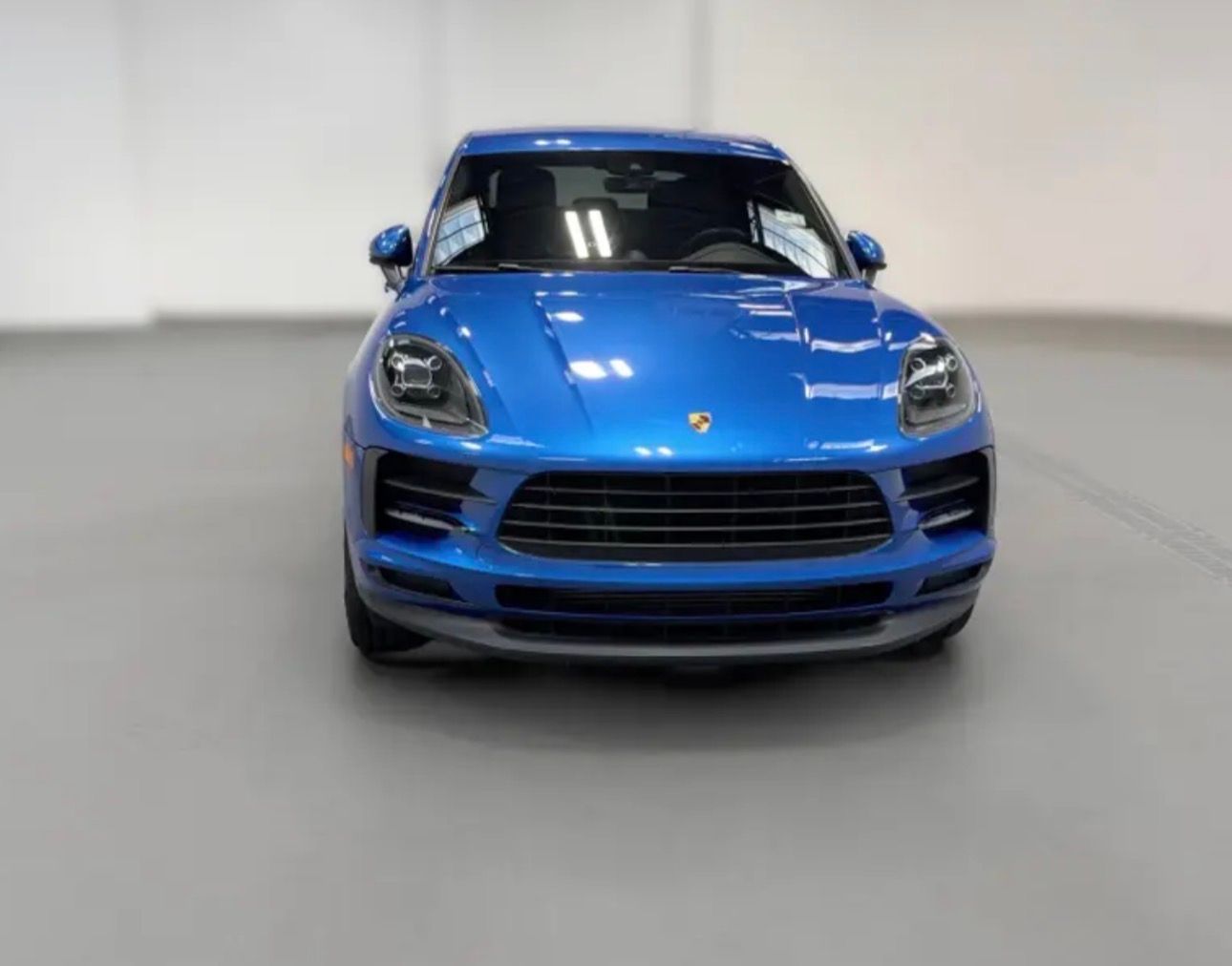 Used 2018 Porsche Macan Sport Edition AWD/4WD image 2
