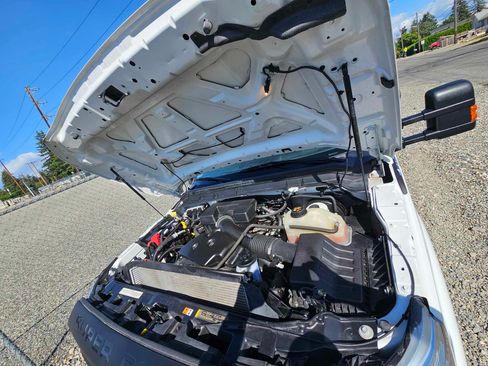 Used 2011 Ford F250 XL w/ PWR Equipment Group AWD/4WD image 9