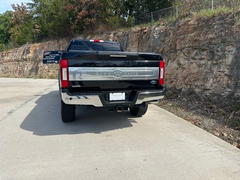 Used 2021 Ford F350 King Ranch w/ King Ranch Ultimate Package image 4