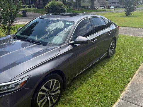 Used 2018 Honda Accord EX-L image 5