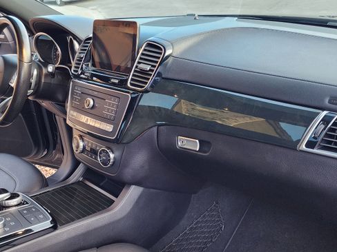 Used 2017 Mercedes-Benz GLE 43 AMG 4MATIC Coupe image 21