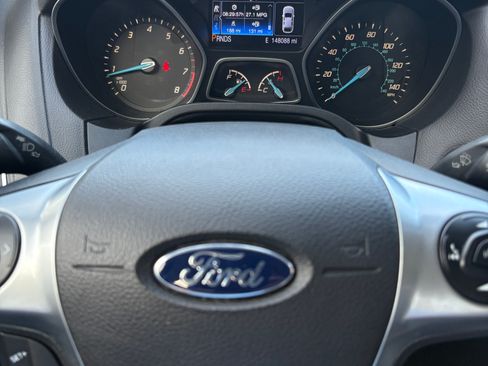 Used 2014 Ford Focus Titanium image 16