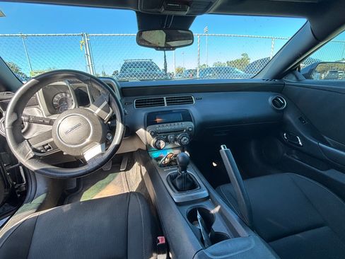 Used 2011 Chevrolet Camaro LT w/ RS Package image 11