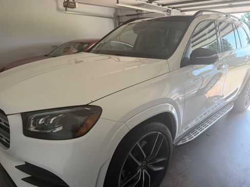 Used 2021 Mercedes-Benz GLS 580 4MATIC image 6
