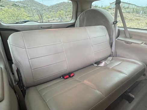 Used 2005 Ford Excursion Limited image 9