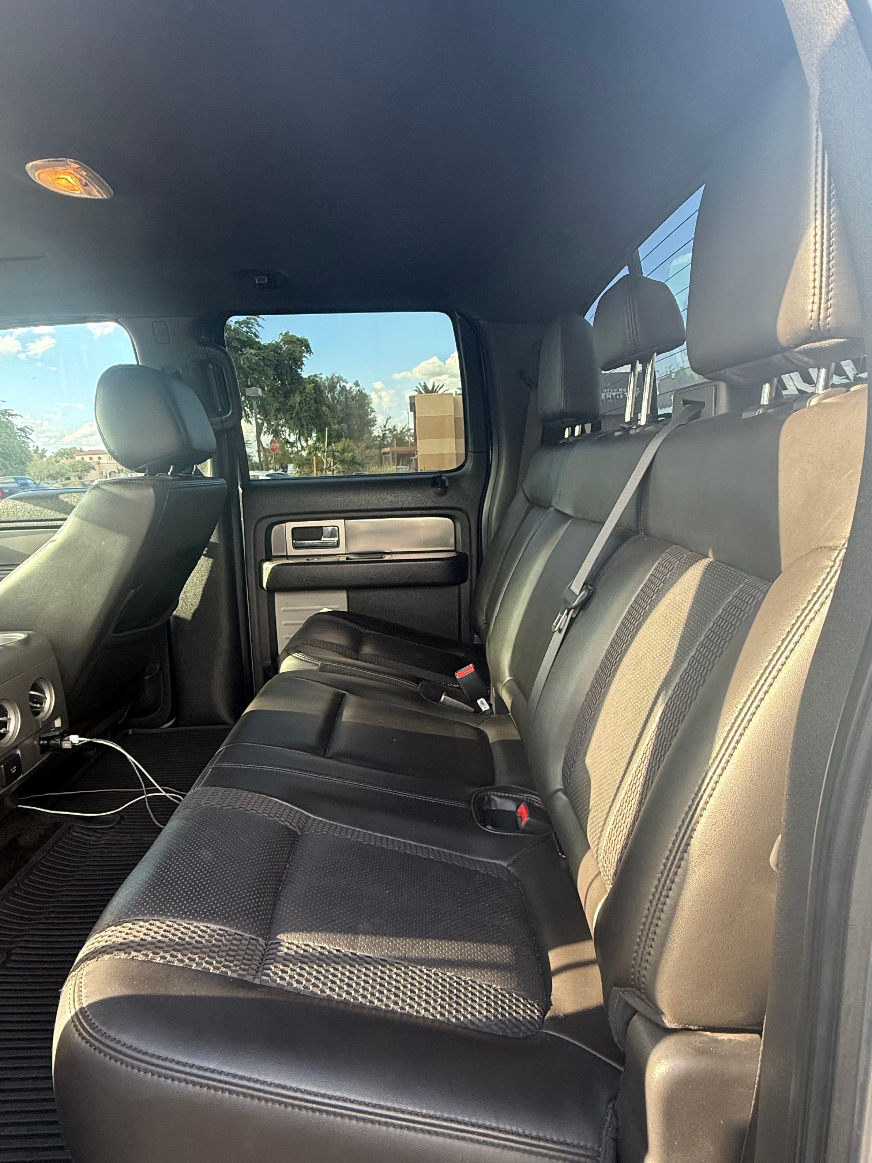 Used 2014 Ford F150 Raptor w/ Equipment Group 801A Luxury AWD/4WD image 10