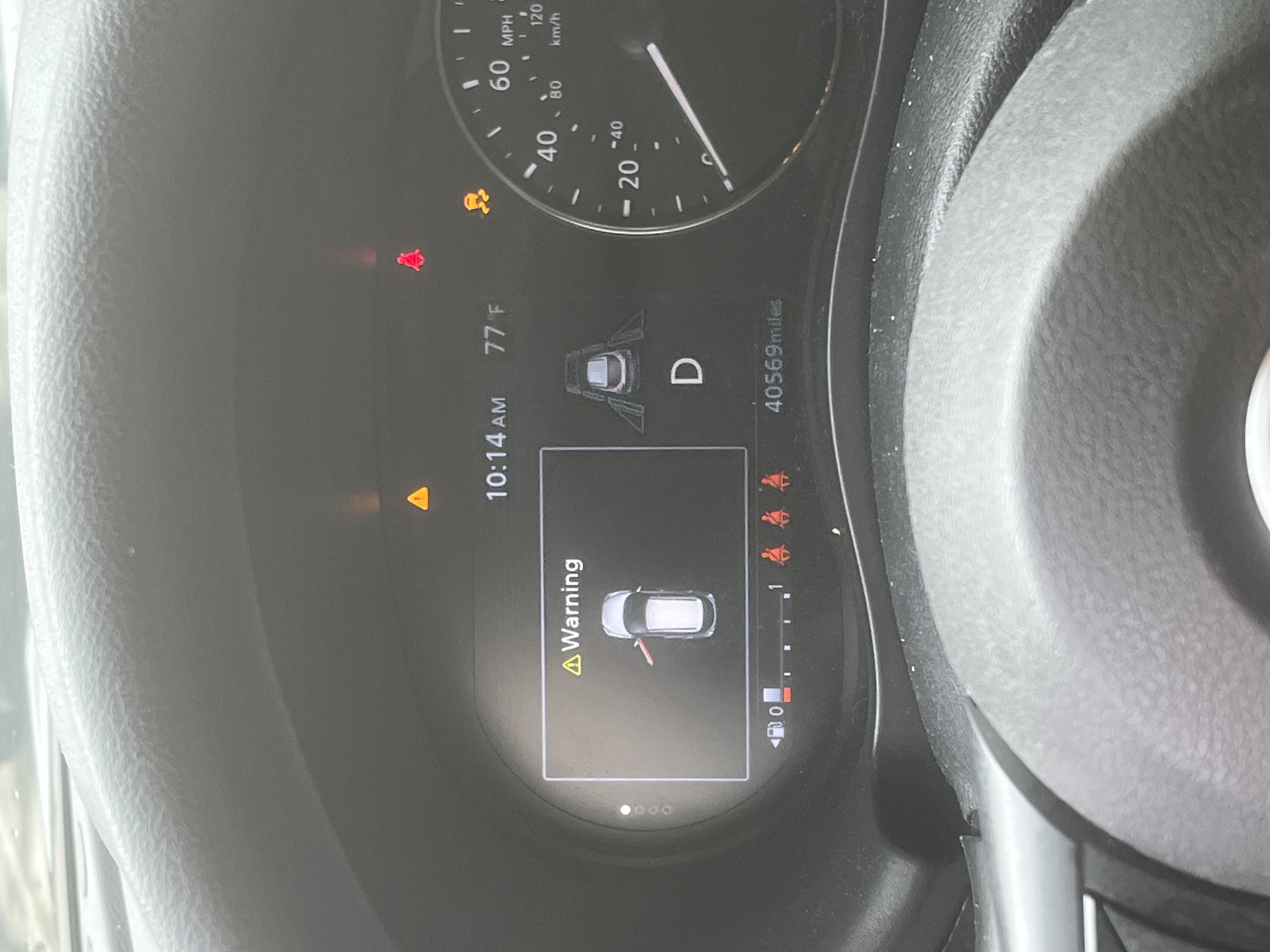 Used 2024 Nissan Kicks SV FWD image 15
