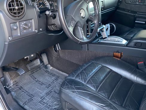 Used 2006 HUMMER H2 image 12
