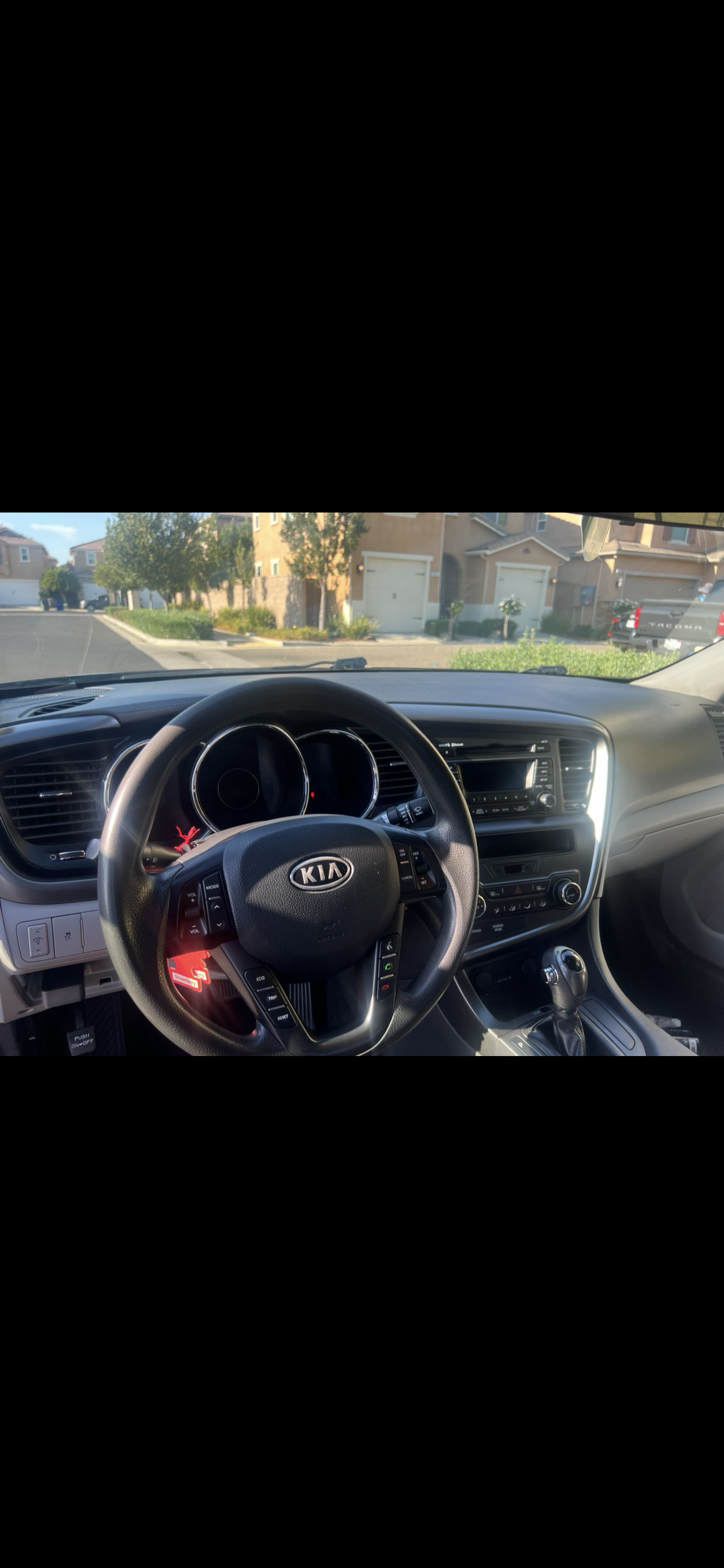 Used 2012 Kia Optima LX FWD image 11