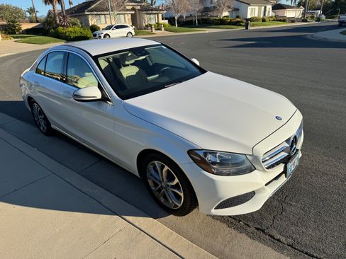 Used 2017 Mercedes-Benz C 300 Sedan image 6