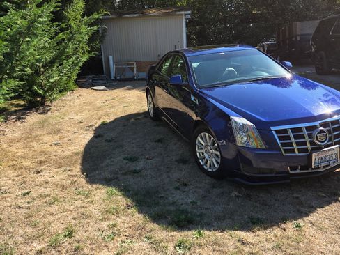 Used 2012 Cadillac CTS Luxury image 2