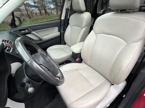 Used 2014 Subaru Forester 2.5i Limited w/ Popular Package #2 image 16