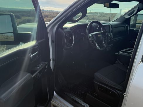 Used 2021 Chevrolet Silverado 2500 LT w/ All Star Edition image 6