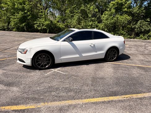 Used 2013 Audi A5 2.0T Premium w/ Convenience Pkg AWD/4WD image 6