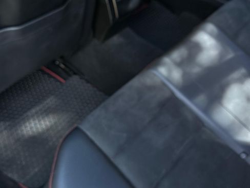 Used 2013 Mercedes-Benz C 250 Sedan image 10