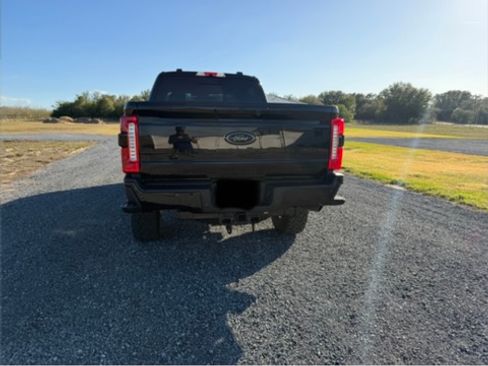 Used 2023 Ford F350 Lariat w/ Lariat Ultimate Package image 17