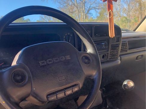 Used 1996 Dodge Ram 3500 Truck 2WD Club Cab image 9