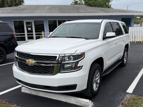 Used 2015 Chevrolet Tahoe 2WD image 2