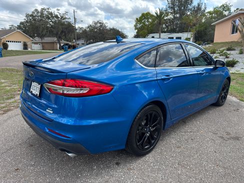 Used 2020 Ford Fusion SE w/ Equipment Group 151A image 9