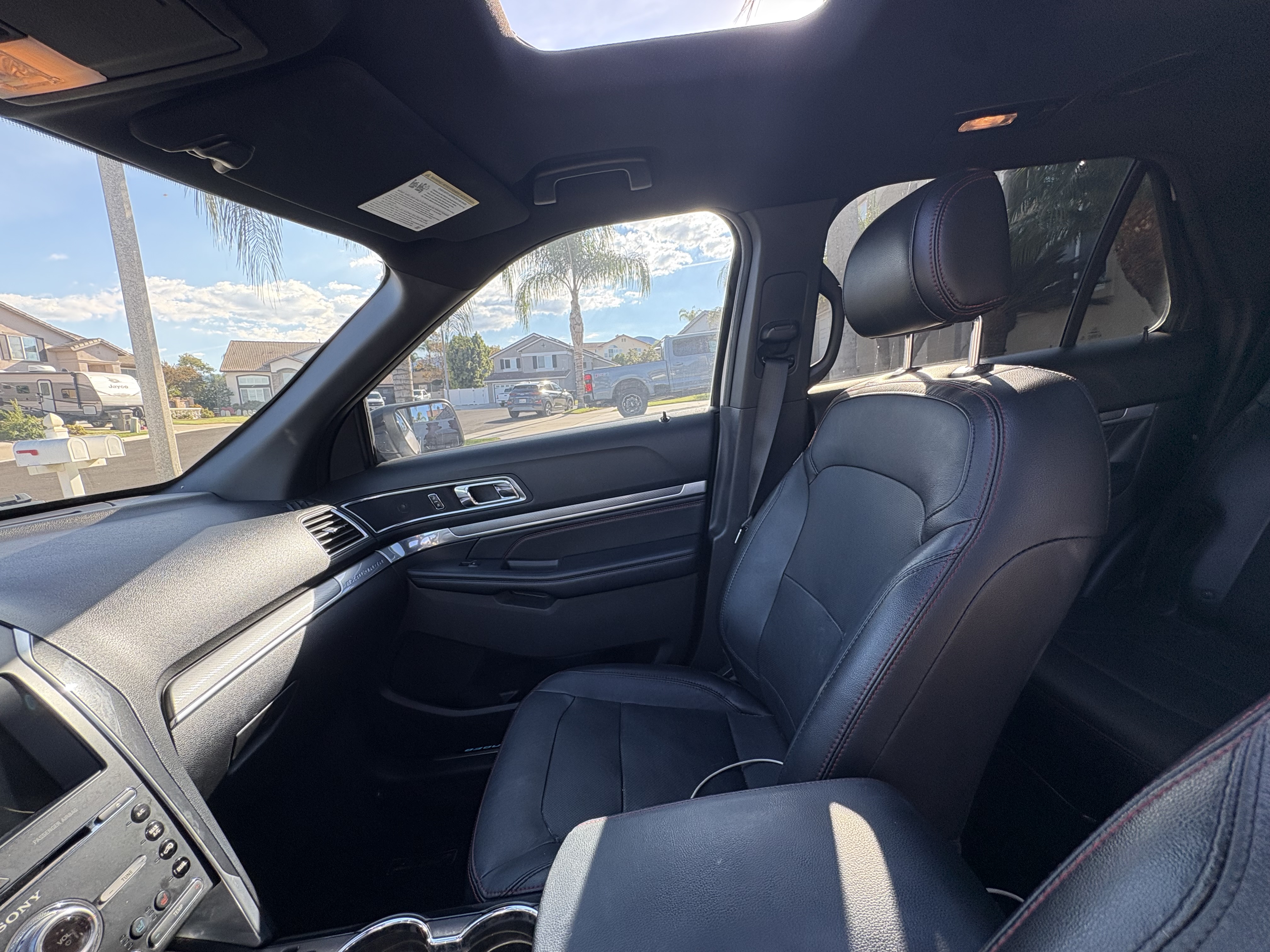 Used 2017 Ford Explorer Sport w/ Equipment Group 401A AWD/4WD image 10