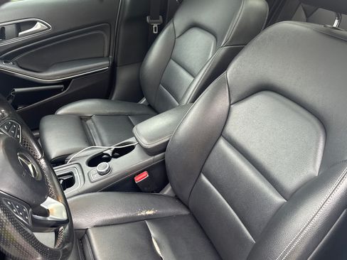 Used 2018 Mercedes-Benz GLA 250 4MATIC image 6