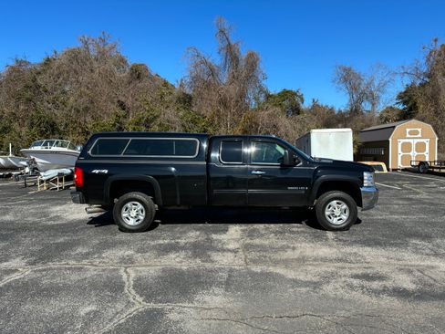 Used 2009 Chevrolet Silverado 3500 LTZ w/ LTZ Plus Package image 4