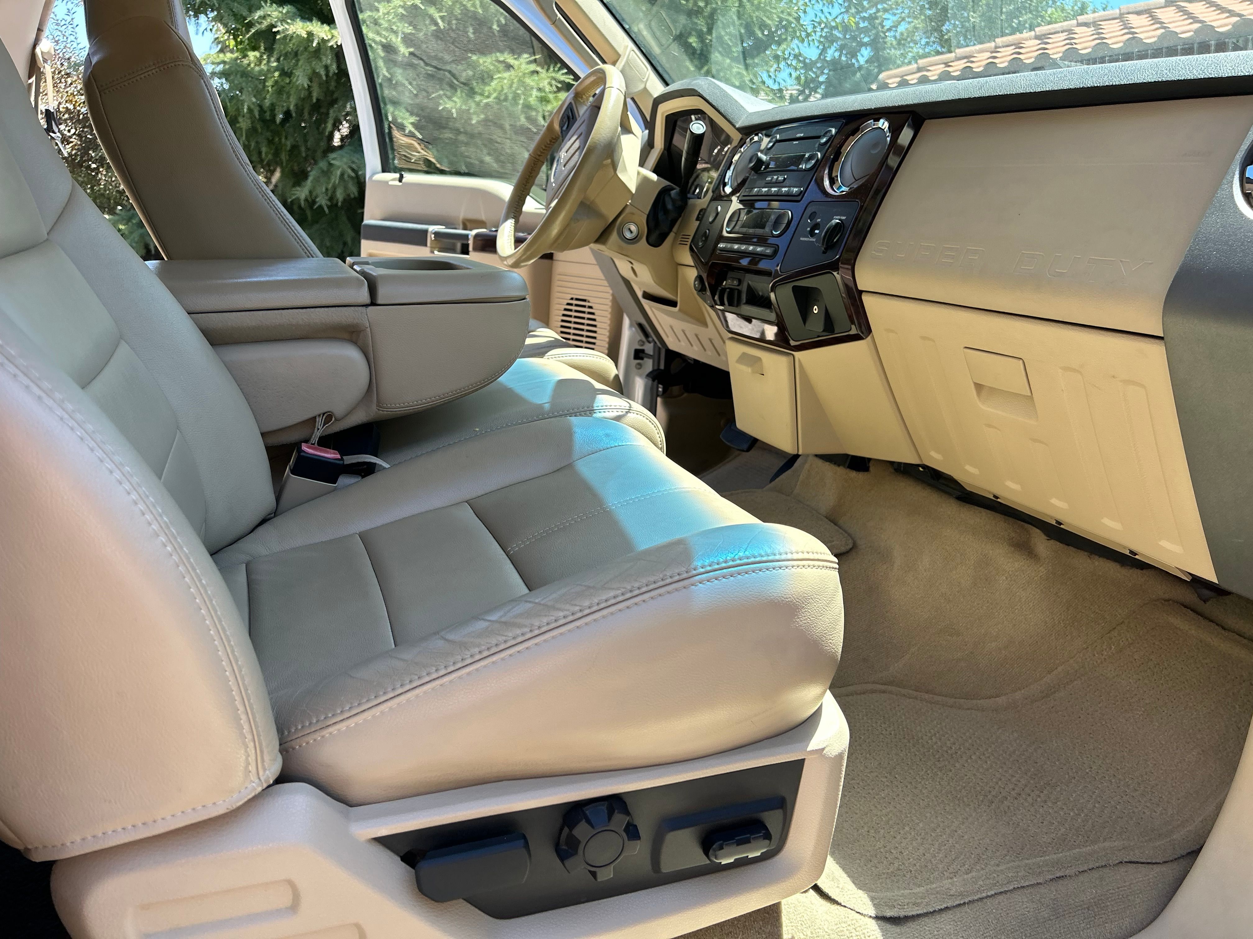 Used 2008 Ford F250 Lariat RWD image 4