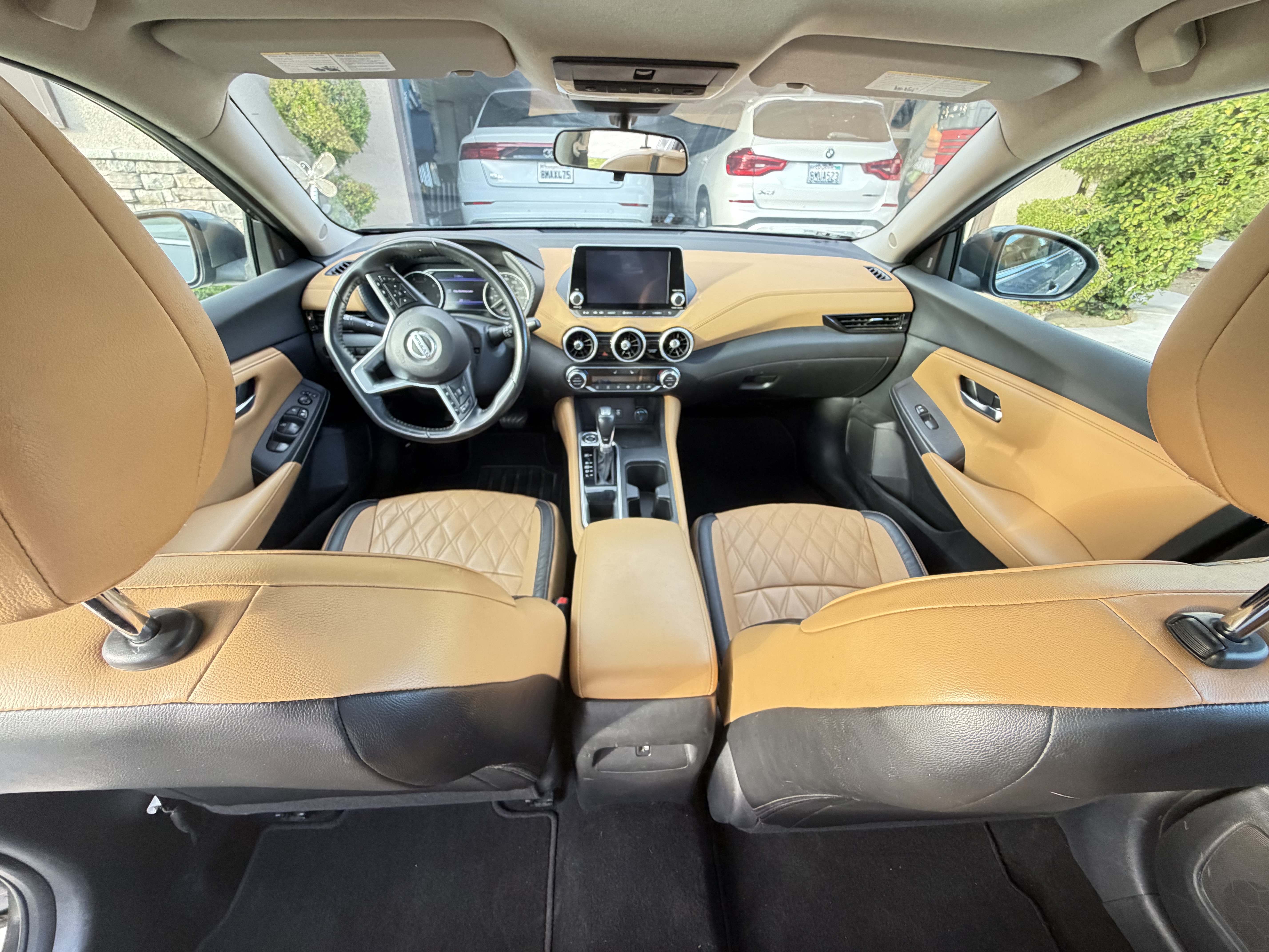 Used 2021 Nissan Sentra SV w/ SV Premium Package FWD image 6