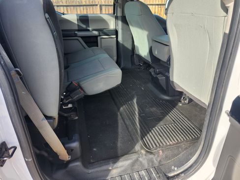 Used 2017 Ford F550 XL 179 W.B. 4D image 18